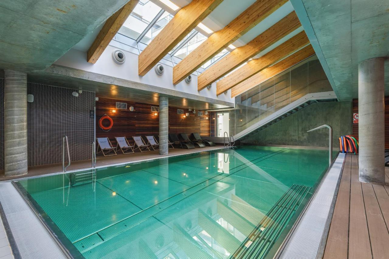 Mezzanine In 5 Star With Swimming Pool By Renters Aparthotel