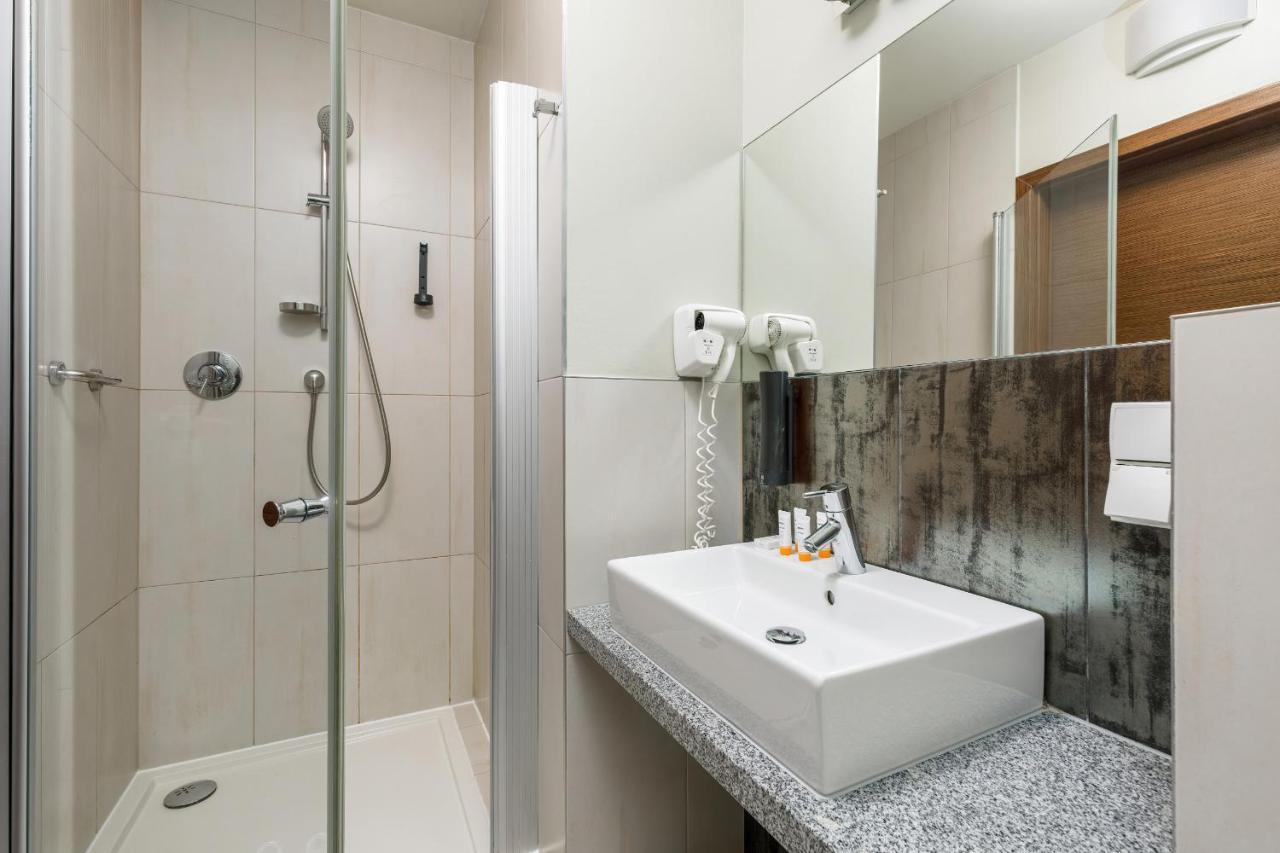 Mezzanine In 5 Star With Swimming Pool By Renters Kolobrzeg