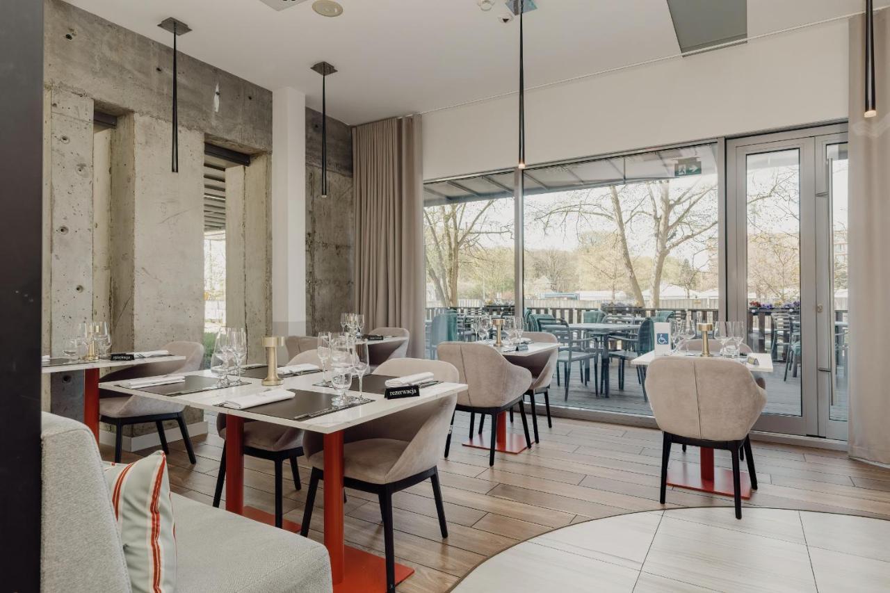 Mezzanine In 5 Star With Swimming Pool By Renters *